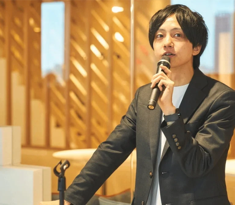 お知らせ｜SEVENRICH ONEの中期経営計画が公開されました